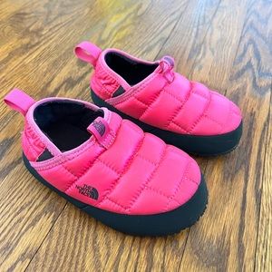 The North Face slipper shoe